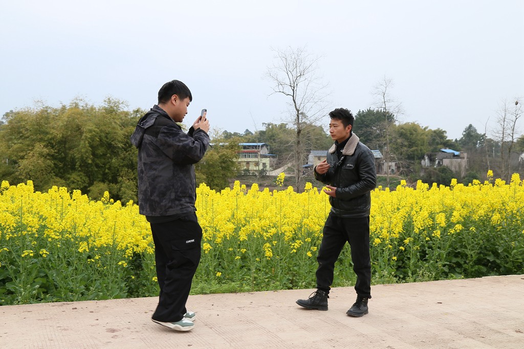 壮大电商队伍 赋能乡村振兴2.jpg